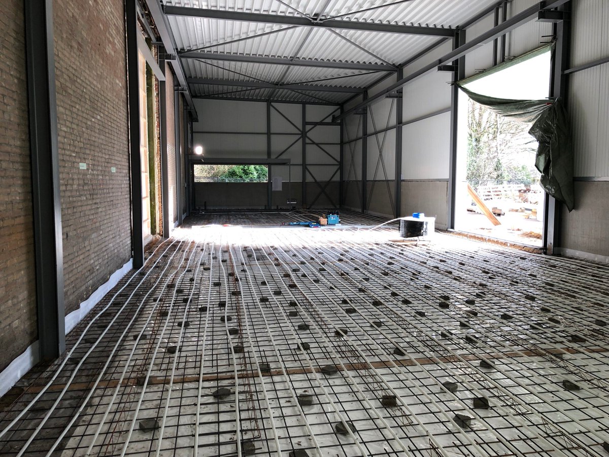 ImantsBV's tweet photo. We are currently in full swing with the #renovation and partial expansion of our #warehouse. As you can see the construction already has underfloor heating and as of Thursday, a new concrete layer will also be a fact.
Our new #watercuttingmachine will also be delivered soon! https://t.co/wy3eQFYqoH