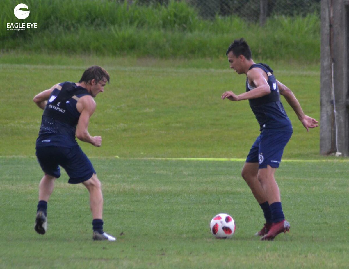 #JugadoresEagleEye🦅⚽️ en acción 👀💥💪

Walter Clar vs Mario Otazú en la pretemporada de Sol de América. Los danzarines continúan su puesta a punto, con miras a la temporada 2019, donde disputarán Copa Sudamericana.