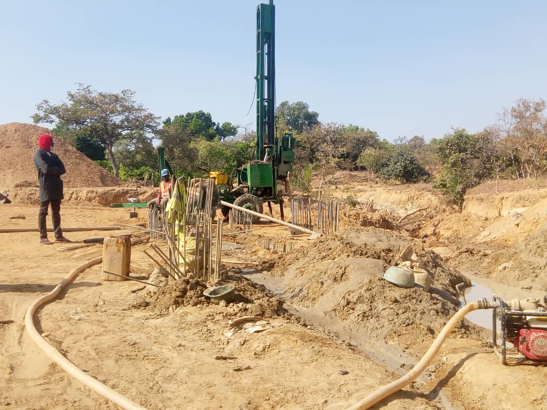 NuhuLeader's tweet image. #BudgetImplementation:

Construction has commenced at Laduga LGA, Kachia in d Southern part of Kaduna. 

#FeElrufai2019