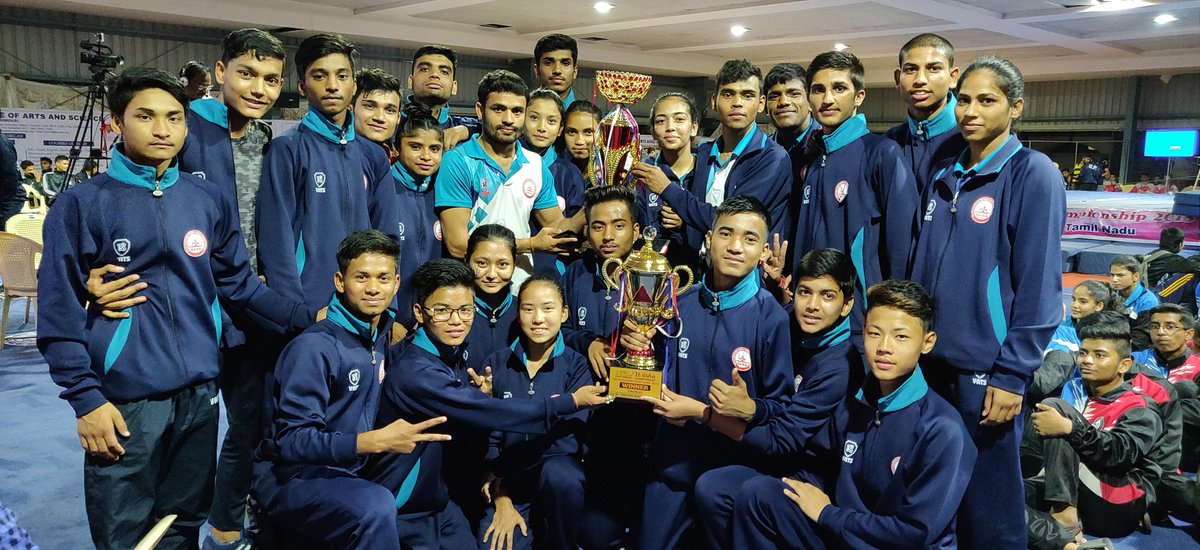 wushudelhi's tweet photo. @wushudelhi teams won Jr. National Wushu Championship 2018 #Nammkal,TN #11Gold #6Silver  #6Bronze&amp; 2nd Runners UP trophy in Senior Nationals 2018 #Shillong #1Gold #2Silver #2Bronze. @ArvindKejriwal @ajaymaken @WrestlerSushil @PTI_News @msisodia https://t.co/BwBNrFeYbo