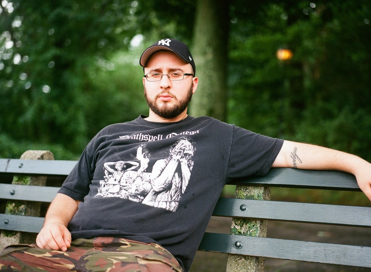 13. @tonyseltzer
The 15 Most Exciting New Artists for 2019: http://dummymag.com/features/15-exciting-acts-2019/ …