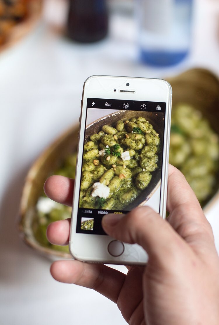 Nos encanta cuando compartís vuestro momento Nicoletta 😋🙌🏻 
📸 Gnocchi de patata al pesto genovés 💚
#LaNicoletta #madrid #bilbao #valladolid