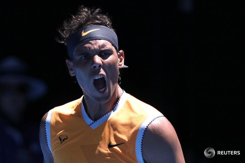 Highlights: #AusOpen day one:
- Caroline Wozniacki breezes through
- Andrea Petkovic forced to retire from opening match
- Rafa Nadal defeats Australian wild card James Duckworth
https://reut.rs/2Fu0Yky