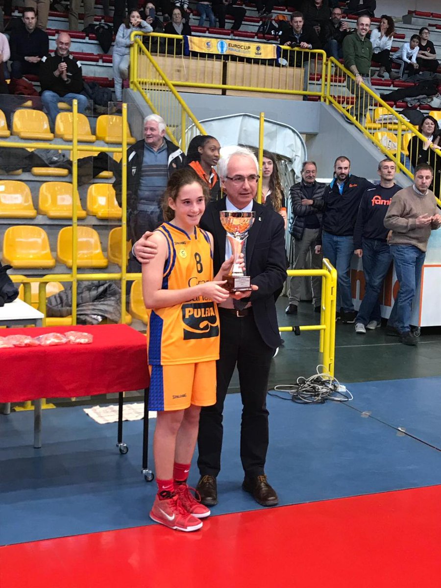 ClaretLasPalmas's tweet photo. Nuestras #campeonas del equipo de #baloncesto 🏀 infantil han viajado a #Italia 🇮🇹 donde han quedado 2ª clasificadas en el XVI #Torneo Internacional Antonio Cestaro. https://t.co/LNXAgJEsa8