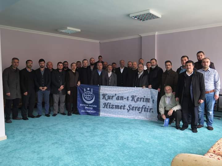 EhadAnkara's tweet photo. #Kızılcahamam Şubemizin Teşkilat güçlendirme toplantısına İlçe Müftüsü Selçuk Kılıçbay  @AnkaraMuftulugu Müftü Yrd. Adem Karadeniz ve Osman Şener @EhadAnkara Şube Bşk. Fazlı Mutlu ve @ehadgm den @SalihHozantas ve @emreesdelen katıldılar. @kizilcahamambel  @kizilcahamamhab https://t.co/48zt7lNrnR