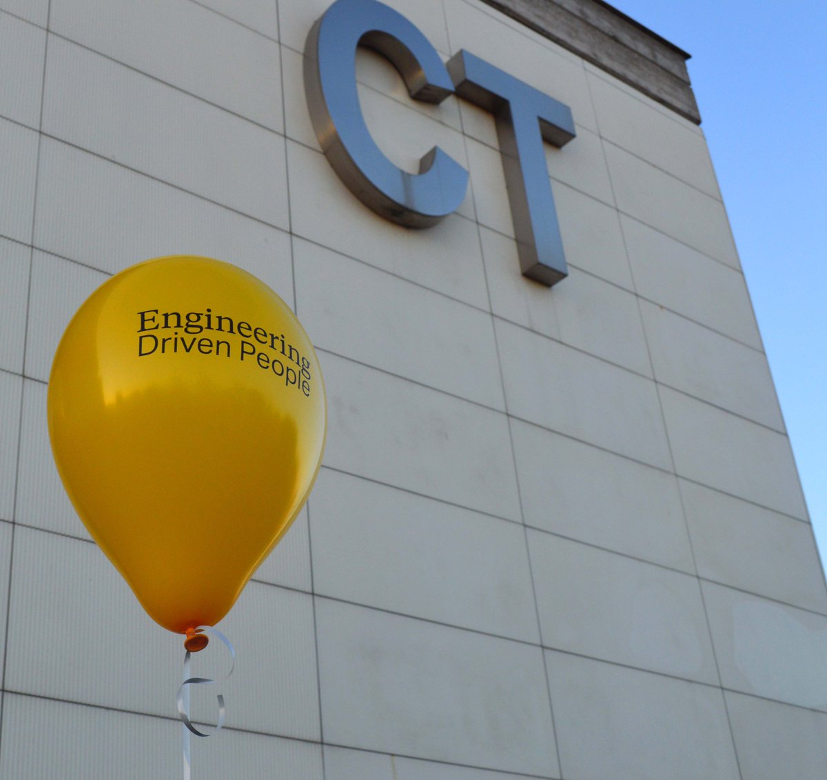 CTengineers's tweet photo. 2019 is not just another year. This is how @CTengineers headquarters in Getafe dawned this morning, on the occasion of the 30th anniversary that we keep celebrating. Happy anniversary to all CT people!
#newbrandimage #branding #brandvalues #EngineeringDrivenPeople https://t.co/BinHZebIOY