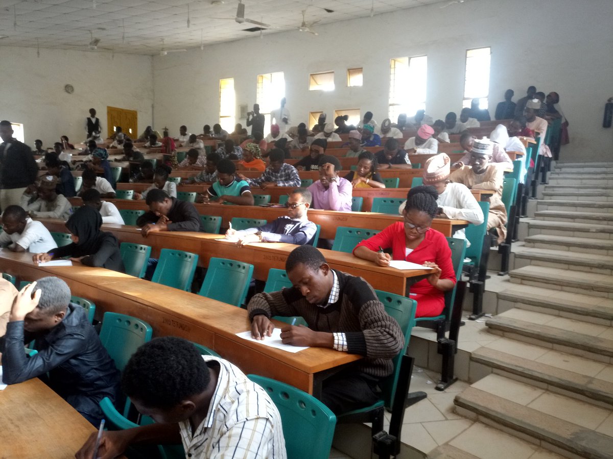 enactus_abu's tweet photo. #ThrowBack To 2018 Recruitment Aptitude Test. 
Where young and vibrant leaders left their better today for a greater tomorrow.
@Enactus_Nigeria @SaharaPCSR @ACTFoundation_ https://t.co/tGAsEo5I1B