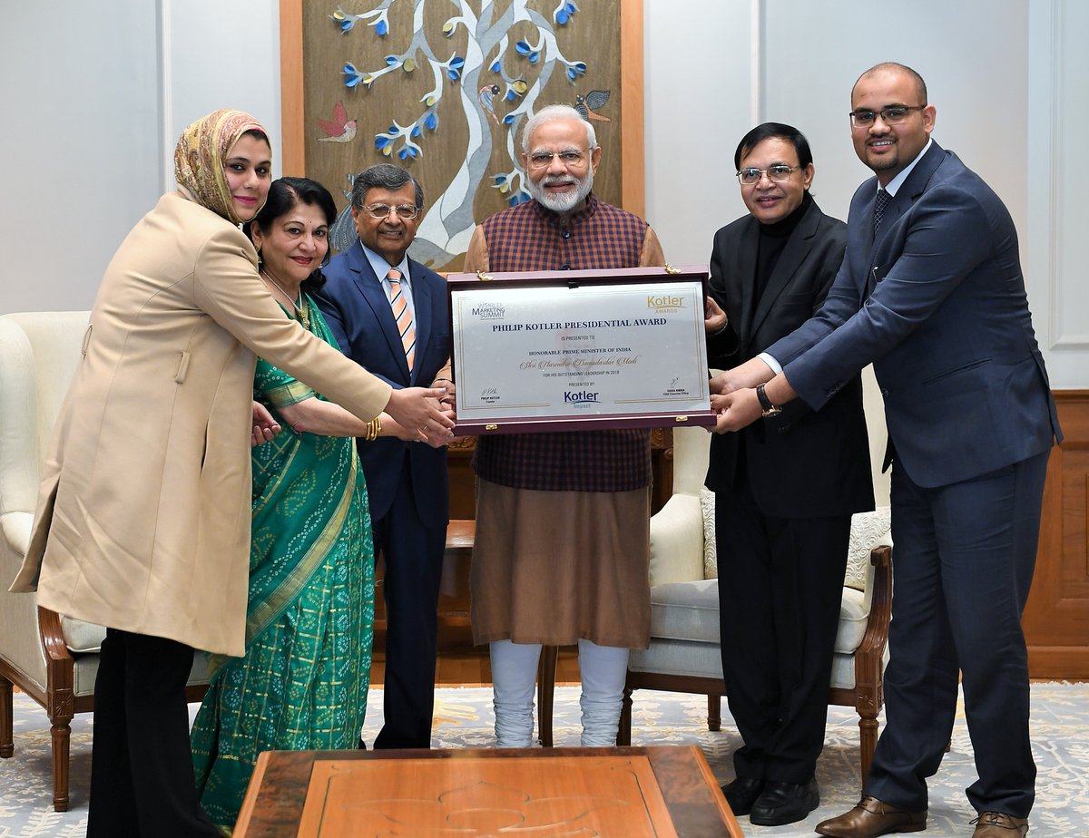 PMOIndia's tweet image. PM @narendramodi received the first-ever Philip Kotler Presidential award.

The Award focuses on the triple bottom-line of People, Profit and Planet. 

It will be offered annually to the leader of a Nation.