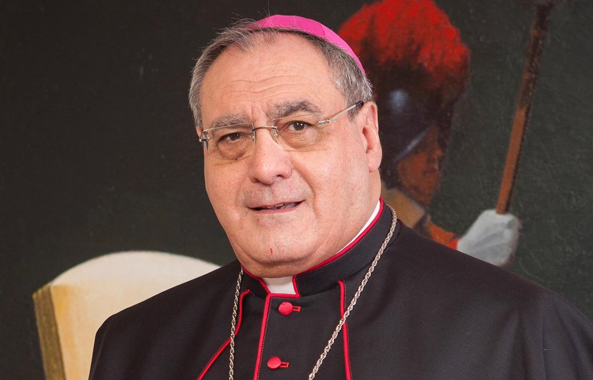 Escrito semanal del Obispo de #Ávila, <a href="/jmgilt/">Mons. Gil Tamayo</a>:"El brillo de la vida ordinaria"

👇🏼👇🏼👇🏼
bit.ly/2TNQ0u1