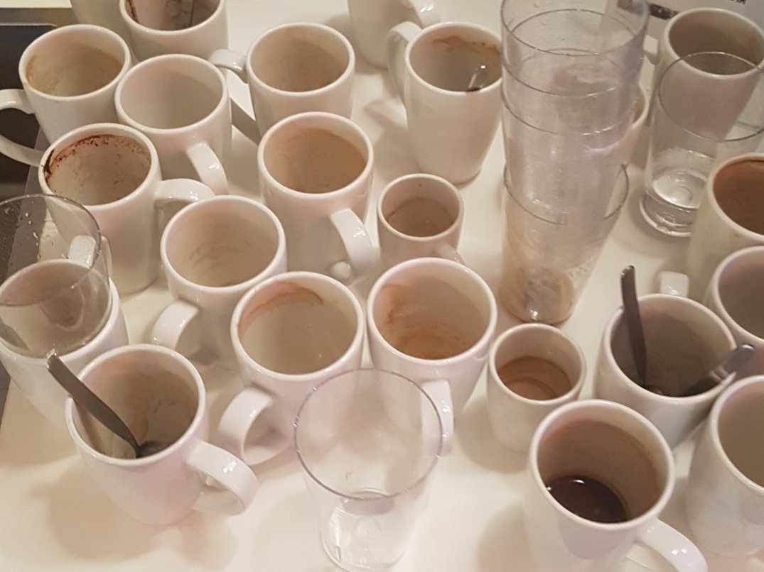 doc_hb's tweet photo. Erste Runde Kaffee ist durch! ππ
WΓΌnsche euch allen einen guten Start in die Woche! Nochmals Danke fΓΌr den tollen Support gestern! π€
#besteCommunityderWelt πππ
#ranNFL #fombie #ranNFLsuechtig https://t.co/t66ZjMufxF