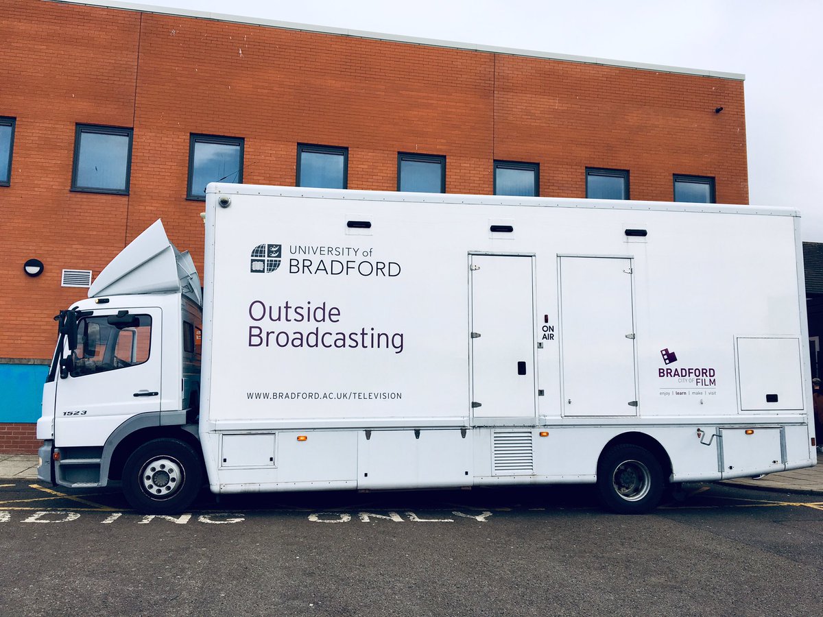 WilberforceSFC's tweet photo. We’re delighted that @UniofBradford are visiting us today to work with our media students who’ll be writing, acting, shooting and editing a mini soap opera live. #BTECLevel3ExtendedDiploma #CreativeMediaProduction #studentenrichment https://t.co/Tjy4egQCo5
