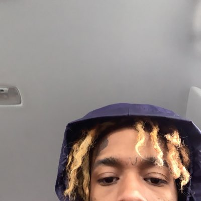 🐍 #NewProfilePic https://t.co/2VMs4ZZjm0<a href="/tag/newprofilepic"class="tags">#NewProfilePic</a>