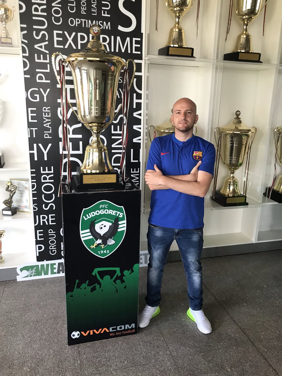 dstoykov84's tweet photo. @Ludogorets1945 So glad to be part of the coaching stuff of this amazing club ⚽️ https://t.co/2xhFyMmjzP