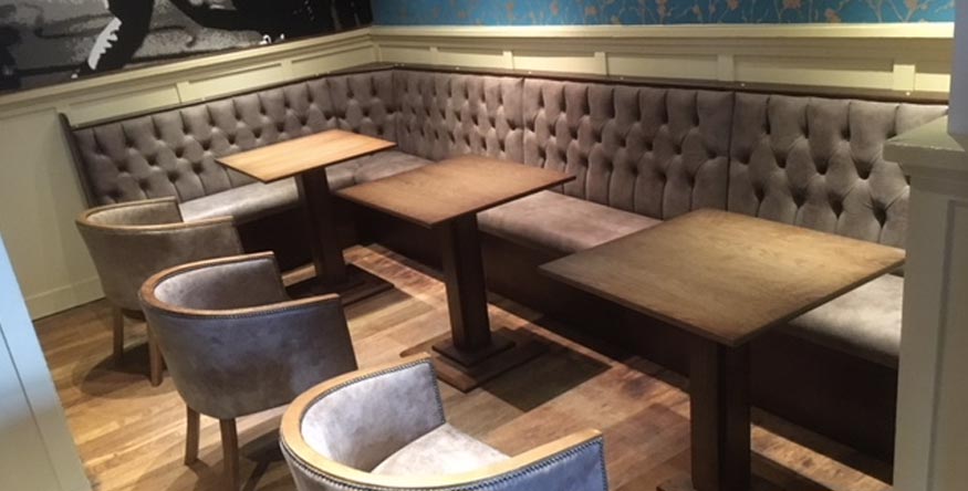 DrakesFurniture tweet picture