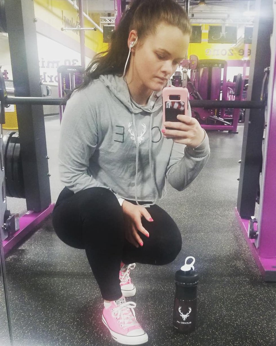 tator1993's tweet photo. https://t.co/03w8rDUOII

#leggings #squats #squatproof #legday #lifting #strong #dedicated #motivated #fitchick #Selfie #love #follow https://t.co/GC8uVqKXFz