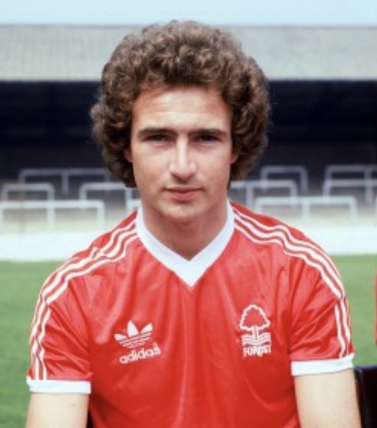 StanCollymore's tweet image. Welcome home, gaffer.

Uuuuuuurrrrreeeesdddsss 🔴 ⚪️ 🔴 ⚪️