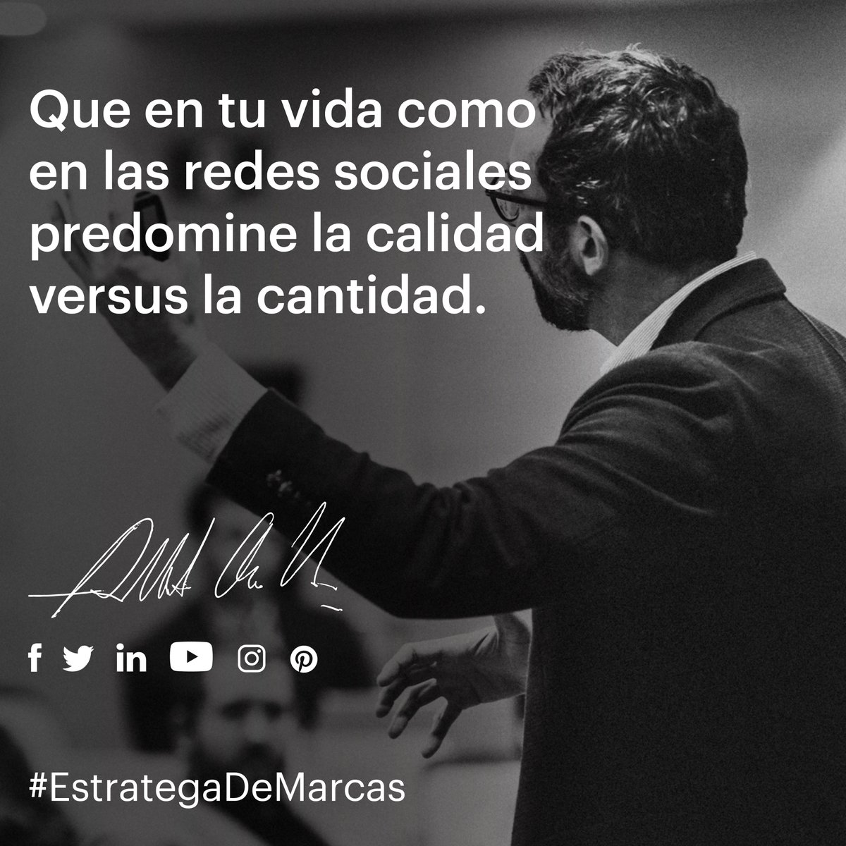 AchinchillaA's tweet image. #ComDigital Los números sólo son eso, números. 
#RedesSociales #SocialMedia