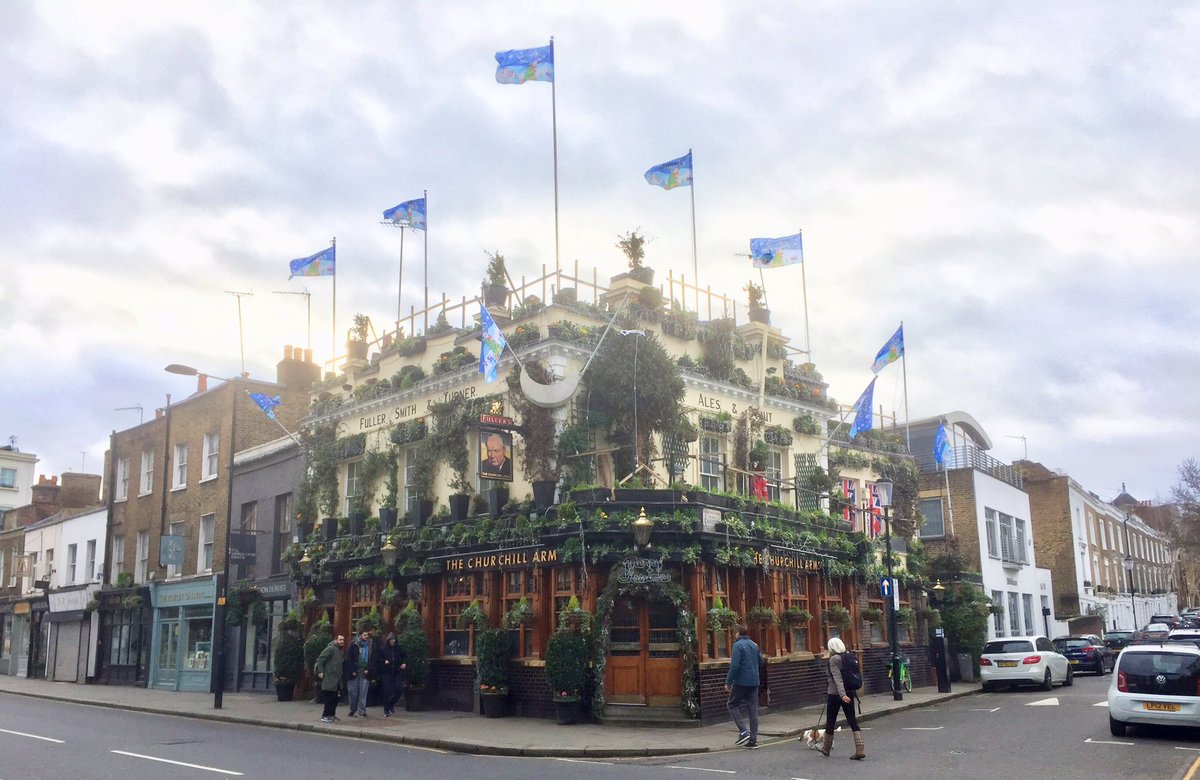 ChurchillArmsW8's tweet image. The @ChurchillArmsW8 @Fullers revealing its majestic grandeur once again as we have removed our festive display, this week we will be starting on our Spring planting so watch this space.
#Springtime
#Springplanting
#Springdisplay
#Springseason
#Springflowers
🌷🌸🌼🌱🌿