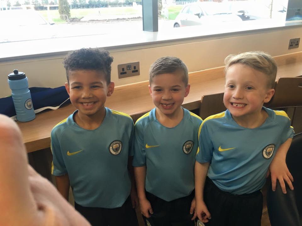 PRE-ACADEMY | Is your child aged 4-8 & looking for a professional coaching academy to take their game to the Next Level. Follow in the footsteps of our many players now signed at pro clubs.
Great coaches & Fantastic facilities @lsvstadium 🏟