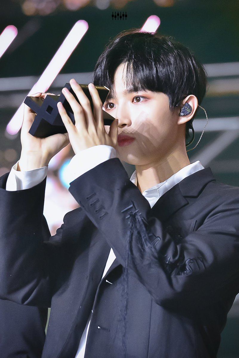 메이퀄라이저 tweet media