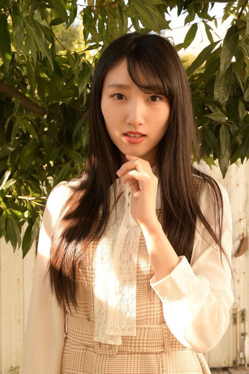 アメブロを更新しました。 『ホワイトバランス』 #田中菜々 #見よ飛行機の高く飛べるを
https://ameblo.jp/inclinatsus/entry-12432974669.html …