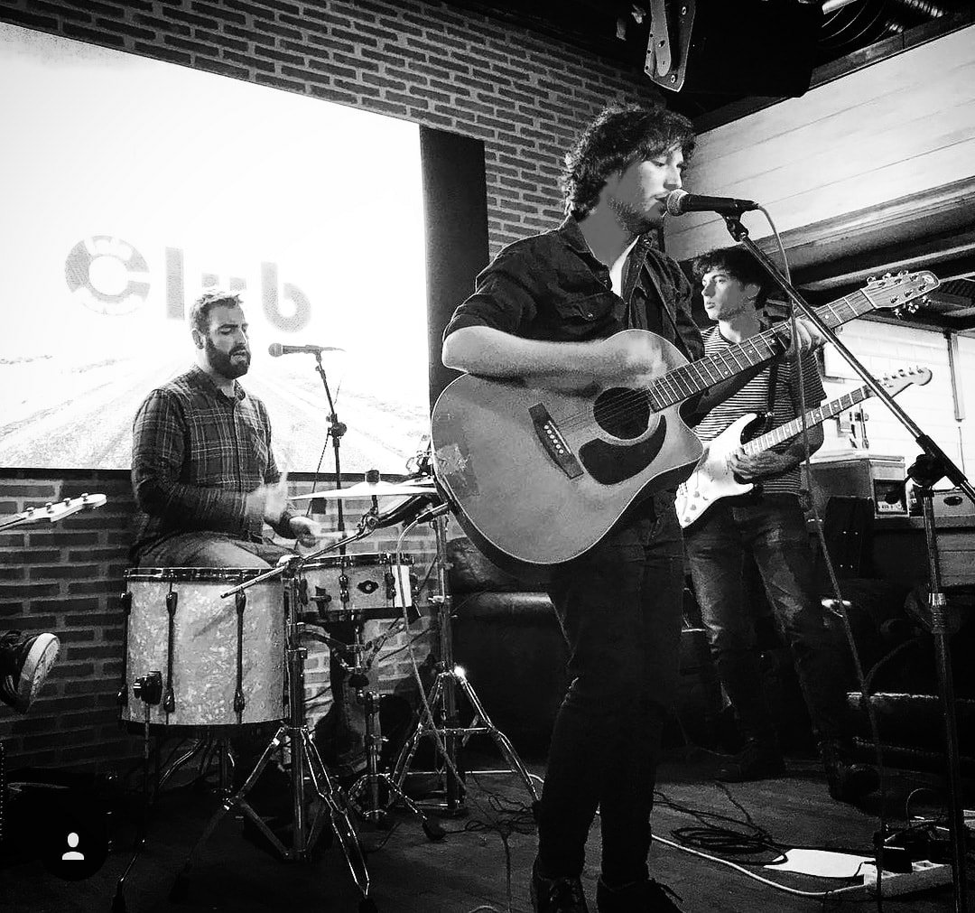 Victor Popescu tweet media