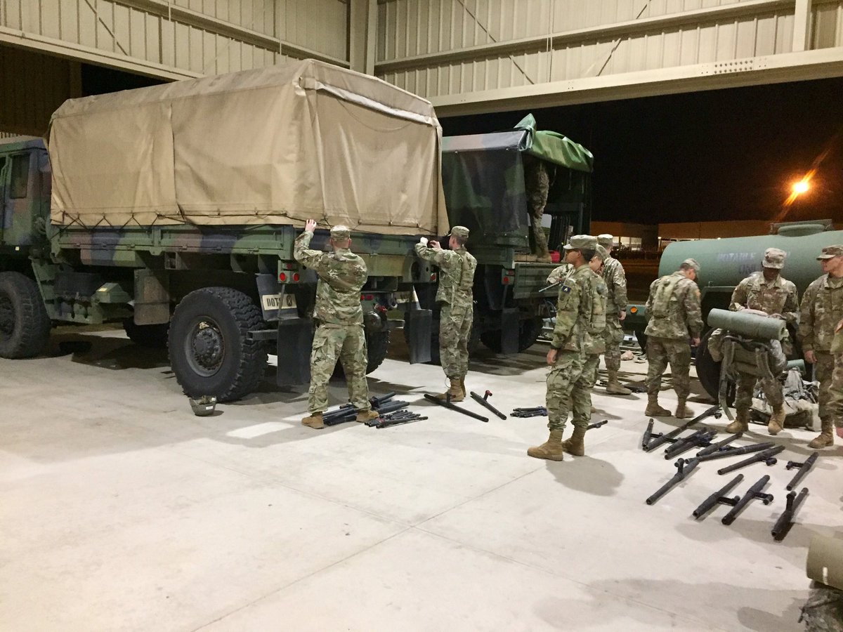 RedKnightHQ66's tweet photo. Bulldogs moving out to Gunnery!!  B/1-81 AR beginning their Gold Phase Field Training Exercise this morning.  We’ll start by putting all the tanks on HETs and bounding out to the Gunnery range.  This is the fun part of 19K Basic Training!  @FortBenning #BuildingAmericasArmy https://t.co/1tHu3LNrk8