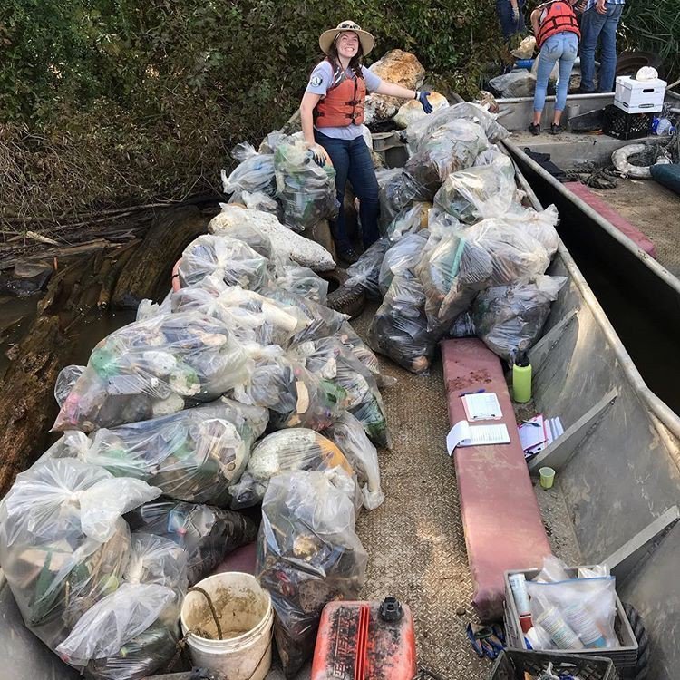 kabtweet's tweet photo. Stopping litter at its source is key to clean, healthy waterways. Take a look at this haul from a river cleanup with @knoxbeautiful &amp; @TNRiverBeautifu. Want to help keep your local waterways clean? Click to find an affiliate near you. https://t.co/7lEbEMNuYz 📷: @knoxbeautiful https://t.co/Xun4kjAErh