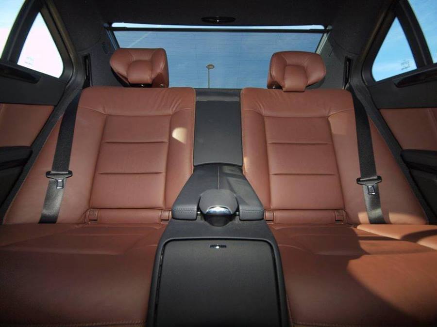 Grand_Class's tweet photo. Los Mercedes Clase E son perfectos para moverse por Madrid con discreción y estilo
#MadridTransfer #Business #LimousinesMadrid #MadridAirport #MadridAirportTransfer #Exclusive #VIPCar #love #fashion #model #followme #follow #like #like4like #beautiful #happy #igers #instagood https://t.co/yY5d2TtJYc