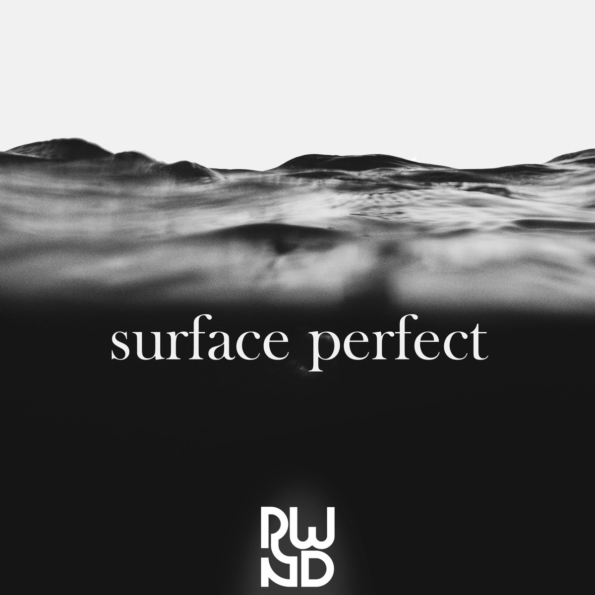 npsmusic's tweet image. Produsentgruppen RWND er ute med den catchy låten "Surface Perfect" på Needed Records, og som er denne "Ukens single". Les intervju og hør 20+5 her: bit.ly/2D9QmFQ #ukenssingle #singleoftheweek #RWND #surfaceperfect #pop #EDM #single #music
