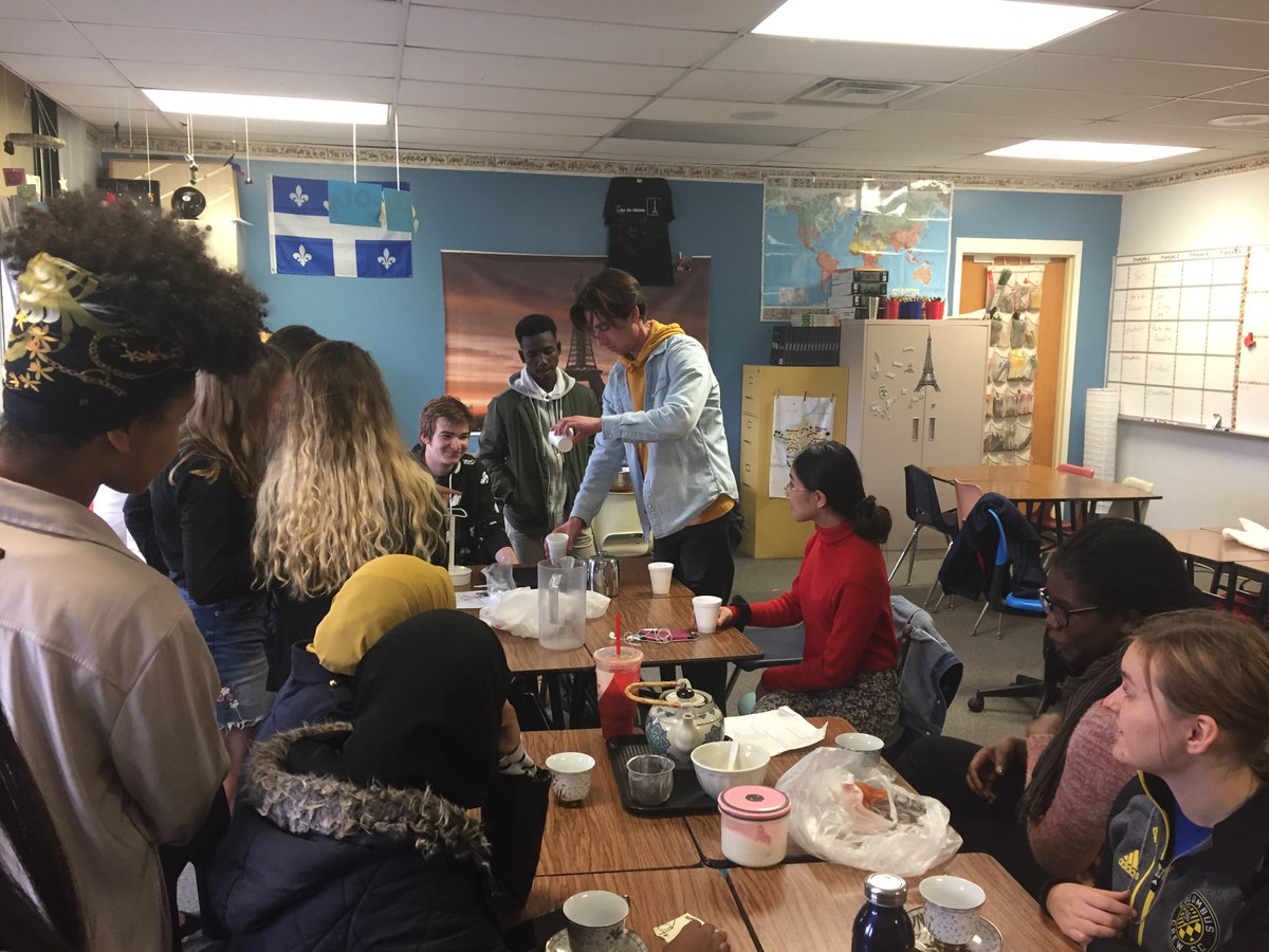 GLHSWLang's tweet photo. Okay, it's official!  The GLHS International Language Twitter is up and running.  Check in here to see all the exciting ways that our students are living their languages! @SraJackson5 @SraThomas  @GLHSLions @jessicaslocum3 @TheRealMrBanks @GahannaJeffersn @MlleSaunders https://t.co/tIzj6VKMbO