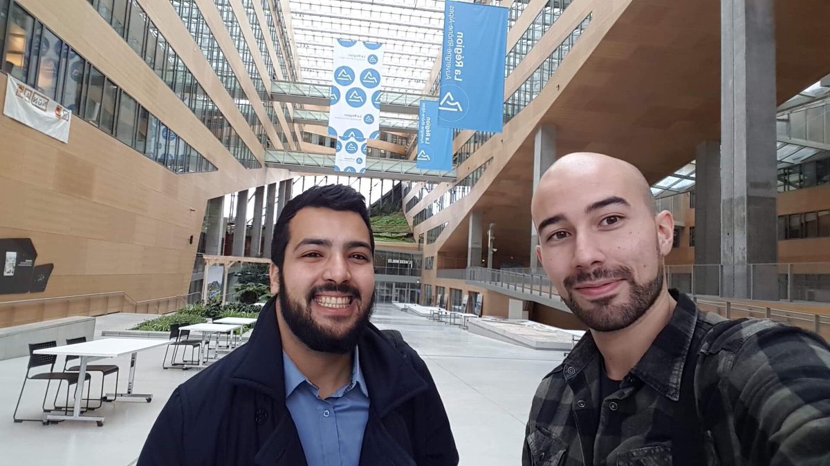 La_FESIL's tweet photo. La #FESIL était présente ce matin pour un échange avec la #RégionAURA pour discuter du schéma régionale des formations sanitaires et sociales et des problématiques rencontrées par les ESI. https://t.co/i1Srrm9jLo