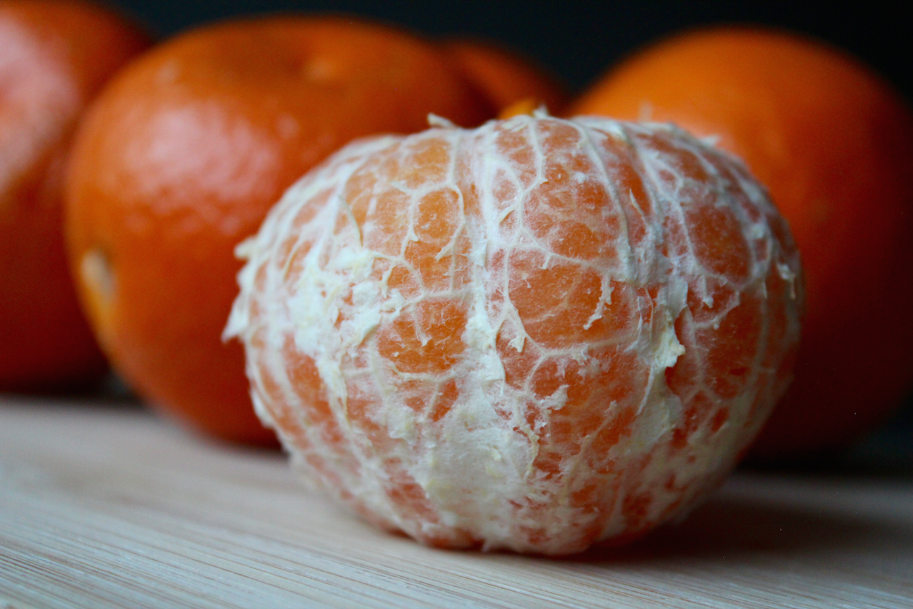 GiantEagle's tweet photo. Can you think of a more addictive fruit than clementines? #CitrusMonth https://t.co/O6Ejec41s4