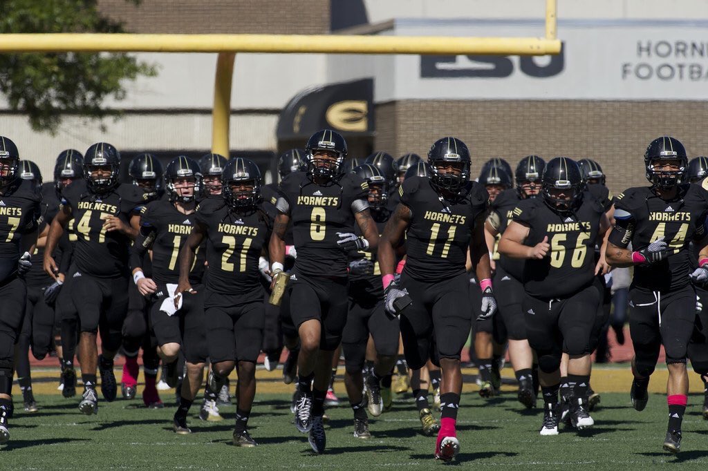 j_burke10's tweet photo. Excited to have received an offer from Emporia State! https://t.co/5WnPg3Fb0Q