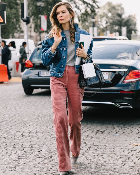 SMS_Stylist's tweet photo. Corduroy has officially been given a fashion makeover and we can’t get enough of it. Our clients constantly ask us for an alternative to denim and THIS. IS. IT. #ShopTheTrend here: https://t.co/hfxwwkutCP https://t.co/sW7FYCzQRd