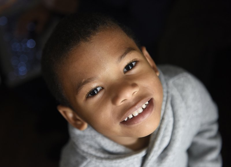 tsizemorepix's tweet image. #OneAssignment this boy asked if I could be his dad and then said to his adoptive mother "Can he be your husband? You said you wanted a husband!" What a morning.