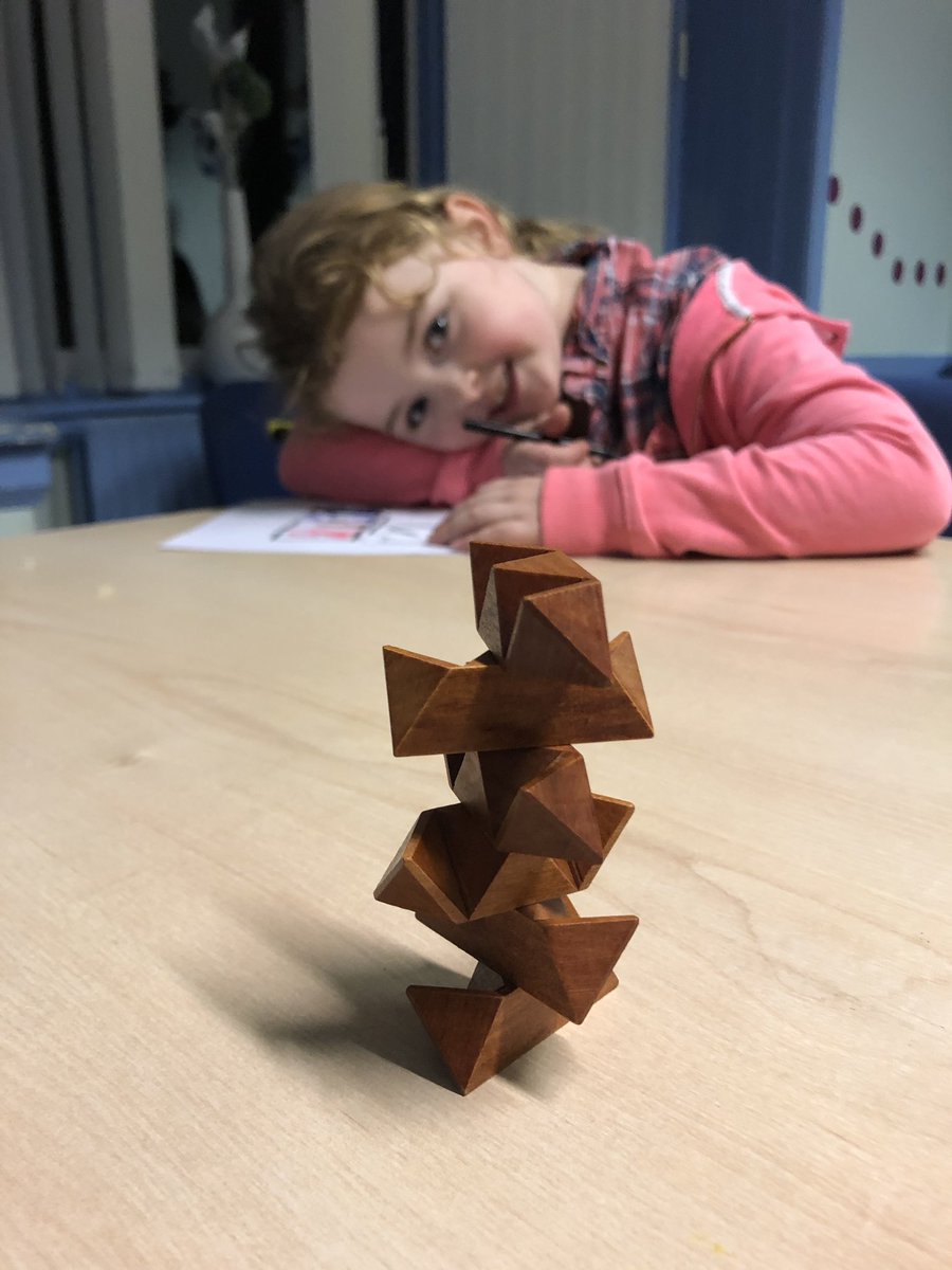 CM_EACarers's tweet photo. A fab design created tonight by one of our Young Carers with another Young Carers peeking in! https://t.co/D5WrUWkD7c
