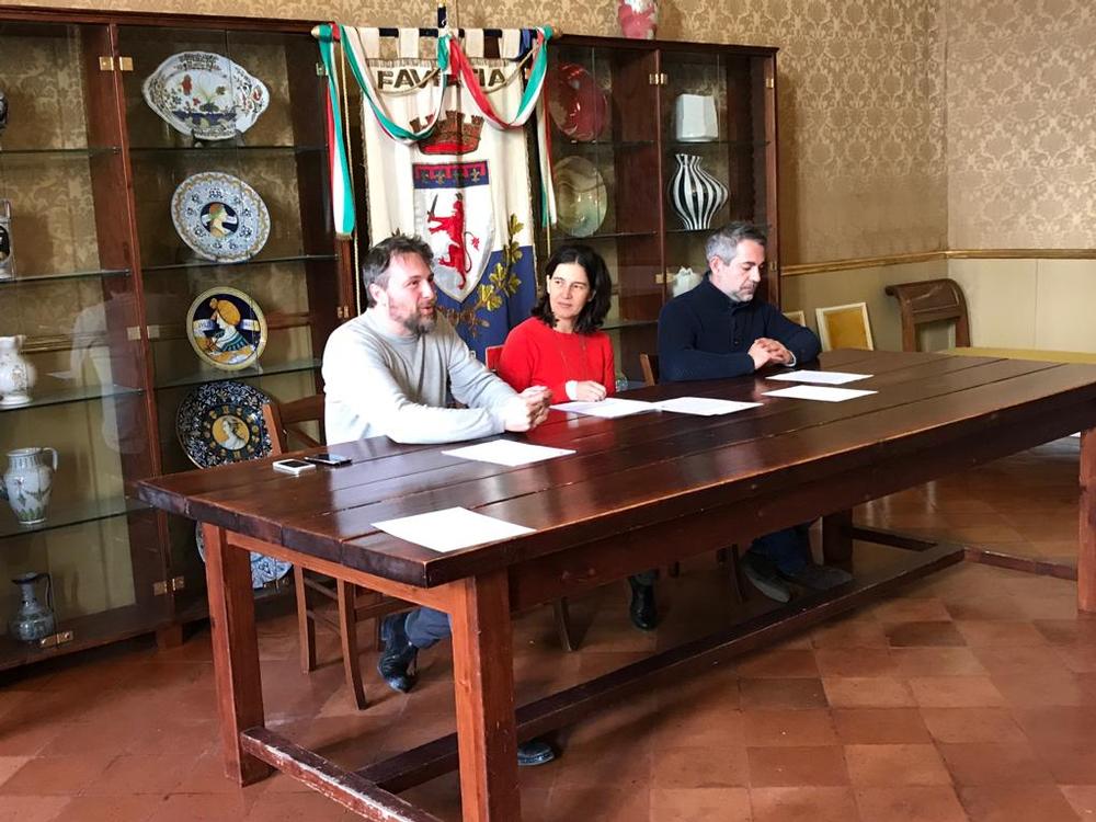 La cooperazione è impegnata nei territori a promuovere la #mobilità #sostenibile. Un esempio è il progetto "Mobilitiamo" promosso dall'Unione dei Comuni della Romagna Faentina in collaborazione con la cooperativa RicercAzione.
@ConfcoopRaRn <a href="/AndreaPazzi15/">Andrea Pazzi</a> 
confcooperativemiliaromagna.it/IT/News/Notizi…