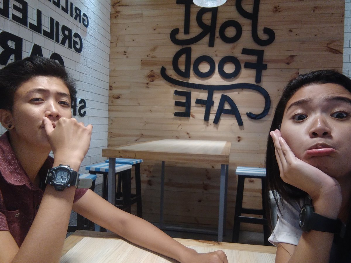 aymdebbie's tweet photo. January 2, 2019 💕
#FriendlyDate 
#LatePost https://t.co/5jvKnWNquw