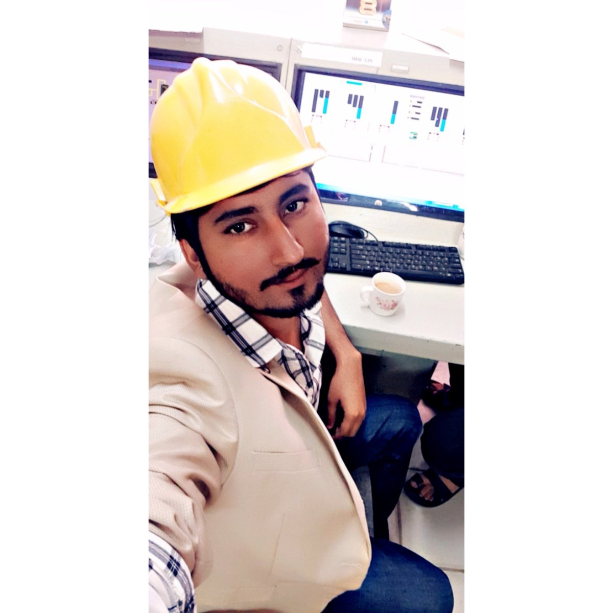 MuddasirAbbacy's tweet photo. ๐ทโโ๏ธ๐ทโโ๏ธ๐ทโโ๏ธ #Process_Engineer ๐๐ https://t.co/WFA4gtPXJJ