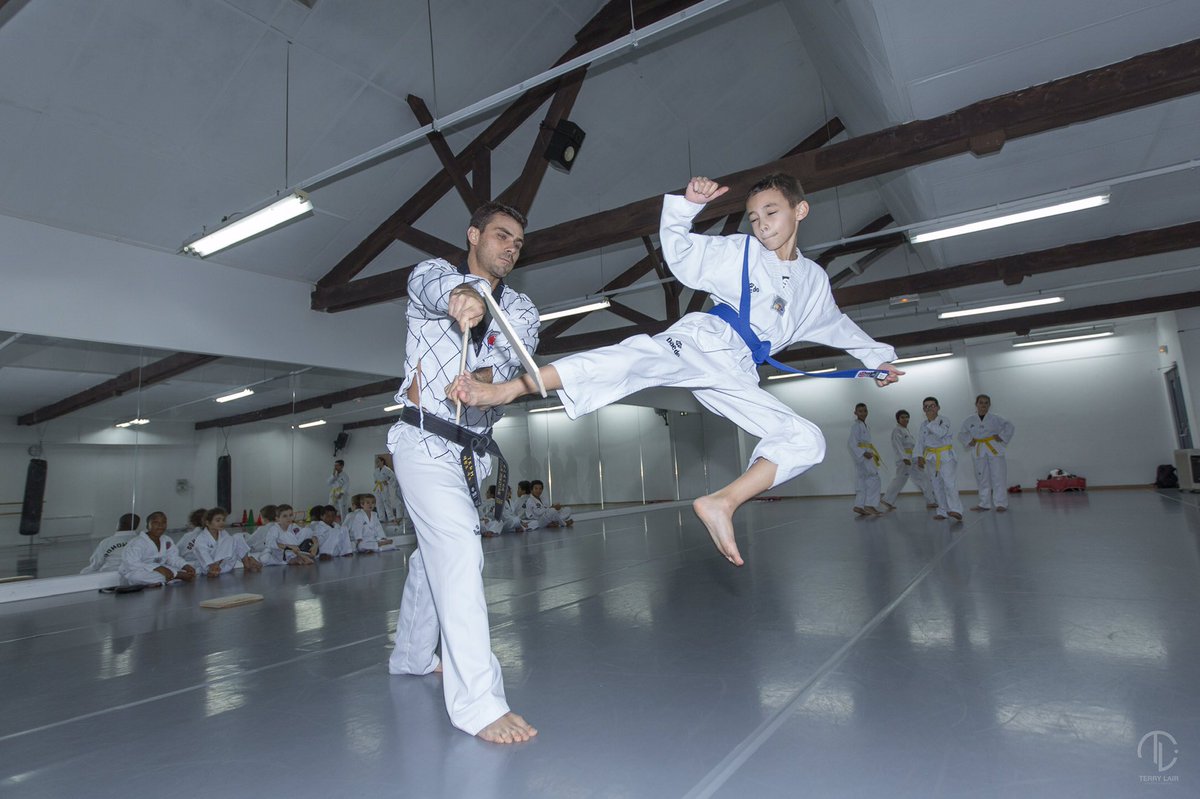 taekwondolyon8's tweet photo. Force -confiance -maitrise de soi 
Le Taekwondo est une pratique sportive qui développe harmonieusement le corps et l’esprit permettant aux enfants de se construire dans la vie et de favoriser leur scolarité .
Inscriptions ouvertes /1 cour d’essai offert 
https://t.co/t80wRhpz2U https://t.co/QFzHJNqlEY