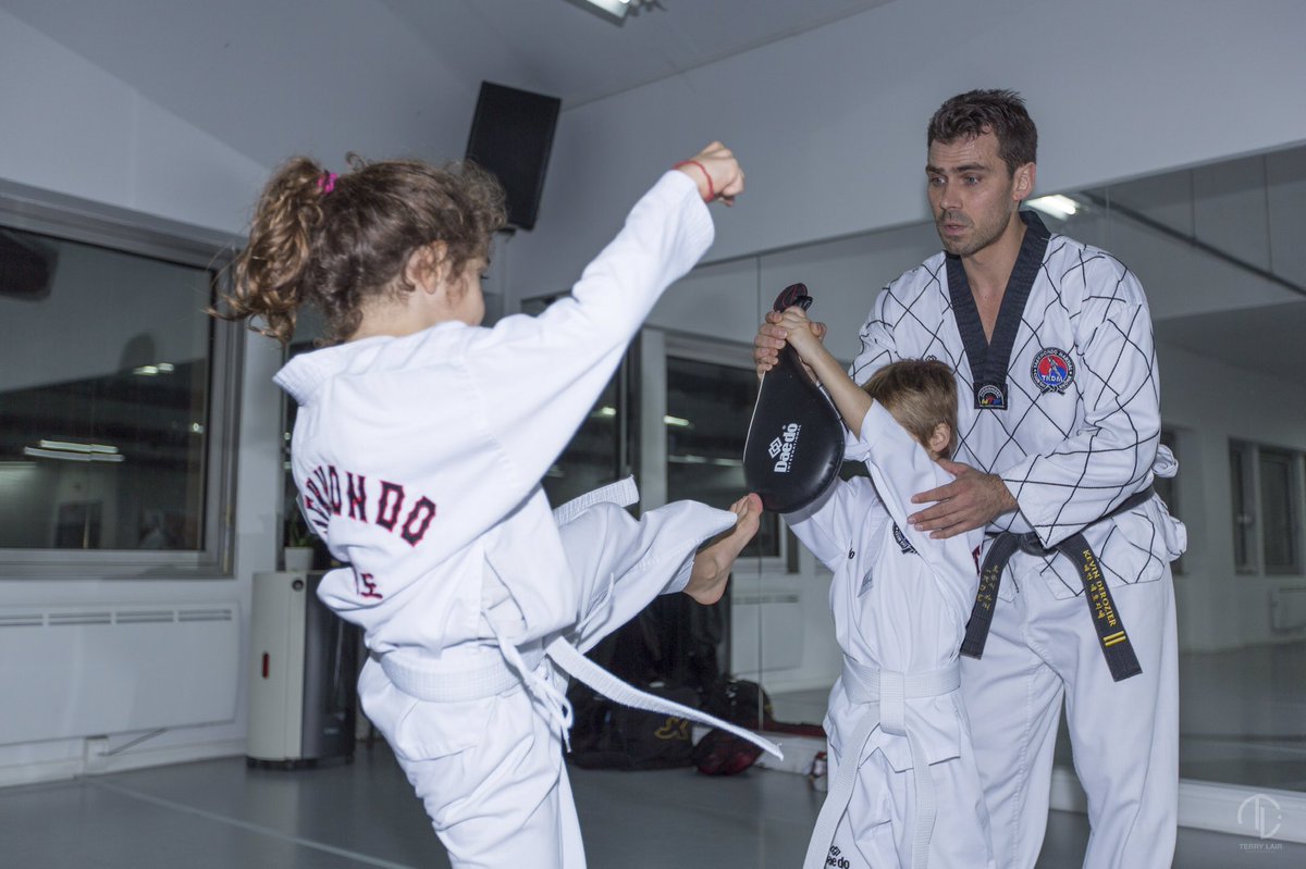 taekwondolyon8's tweet photo. Force -confiance -maitrise de soi 
Le Taekwondo est une pratique sportive qui développe harmonieusement le corps et l’esprit permettant aux enfants de se construire dans la vie et de favoriser leur scolarité .
Inscriptions ouvertes /1 cour d’essai offert 
https://t.co/t80wRhpz2U https://t.co/QFzHJNqlEY