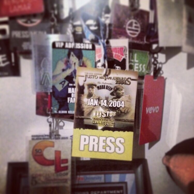 bdotTM's tweet photo. 15 years in the game today. first assignment: justo mixtape awards. thanks again @tiffany_dondiva. what a journey it’s been. https://t.co/UsfphXowXD
