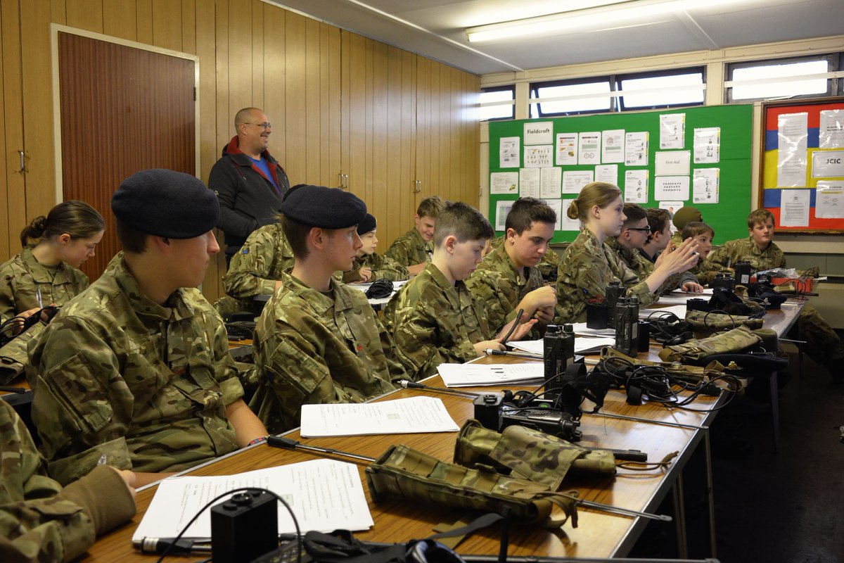 tlawrence_acf's tweet photo. Cadets hard at work on a 2 Star CIS course at Hatfield over the weekend, learning how to use the PRR and PRC-710. A lot of cadets earned their "radio" badges!
@BedsHertsACF @ArmyCadetsUK #armycadetforce #cadetcis https://t.co/vAv5SYQvPL