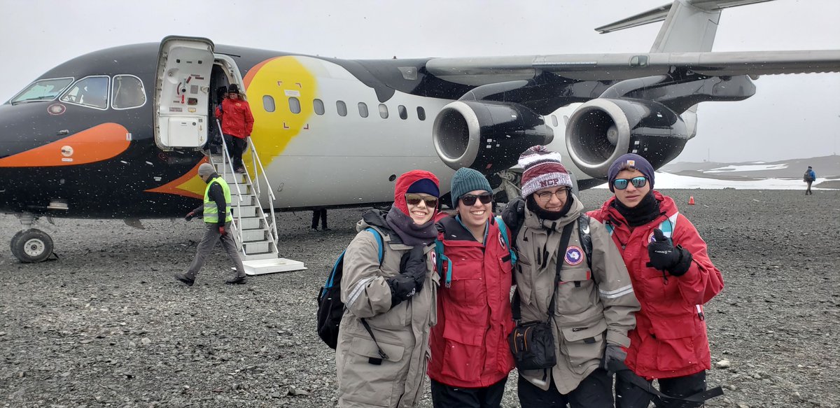 Please share: Just over 2 weeks left to apply for *fully-funded* @JSEP_GL & @EAE_JASE! Join students from Greenland, Denmark, and Chile and explore science in Greenland or Antarctica. See eligibility and application here: dickey.dartmouth.edu/arctic-environ… @DartArctic @NSF_OPP