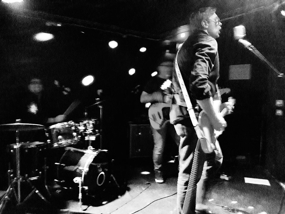 🥁 7 concerts this week ! 2/2
• 18/01: London vibes! <a href="/garageflowerss/">The Garage Flowers</a> (flamboyant guitar pop, UK) are back!! + #Turfuzz (garage/dance, F) With <a href="/Live_CircuitUK/">Live Circuit</a> • 19/01: HGTM (alt rock) EP release party + <a href="/GroovyMoles/">Groovy Moles - Mat B Trio</a> (blues/groove)!
#concert #freeadmission #indie #rock #ukmusic