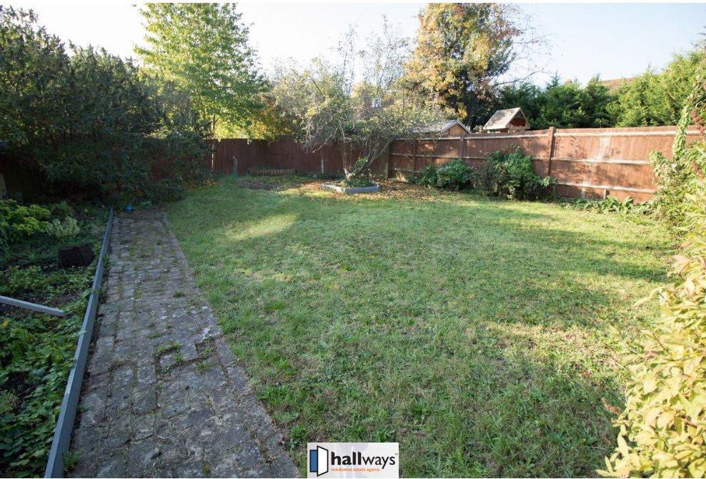 hallwaysprop's tweet photo. Hallways bring this #3Bed #SemiDetached #HouseForSale on Johnsons Close, #Carshalton near #Sutton.  

5 Mins walk to station|Cul de sac|Double Glazing|Large rear garden|No Onward Chain|Potential to extend|Detached Garage

Arrange your viewing @ https://t.co/VAZI0NT3lF https://t.co/sfeoOlTE47