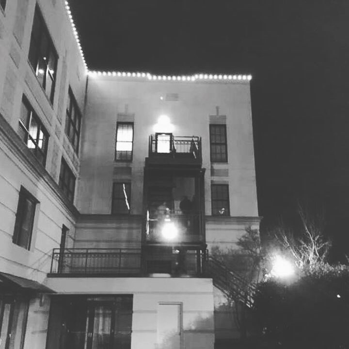 trentfaris's tweet photo. This morning’s F3 workout at OldTown. Good upper body & lower body stair work. Plus taking some time to #Remember809. If you went anywhere else you missed out & paid... too... much. Photos courtesy @chowie2 @LMcFaddenCN2 https://t.co/UDNaa5fmzD