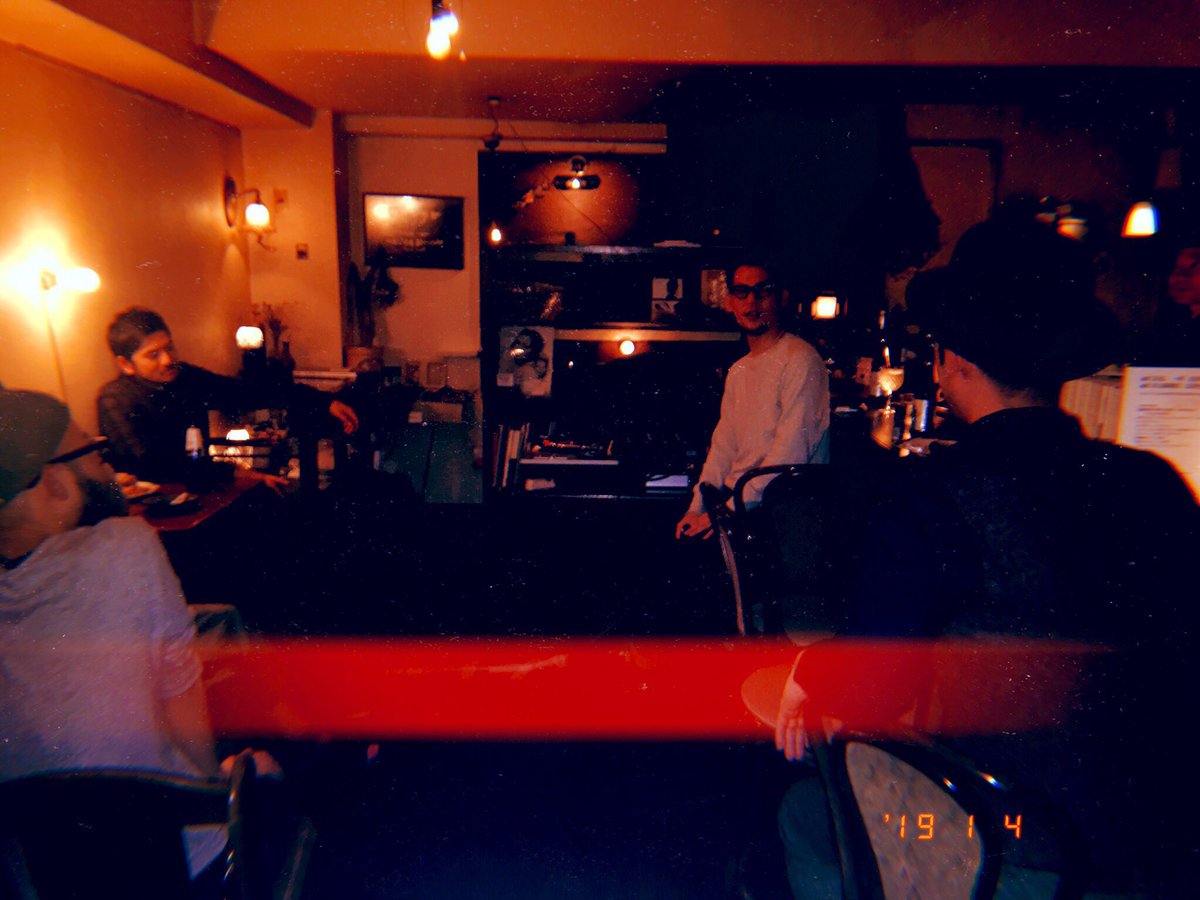 四ツ谷茶会記
落ち着く場所です。
新年明けて、仲間と久しぶりに会いました。