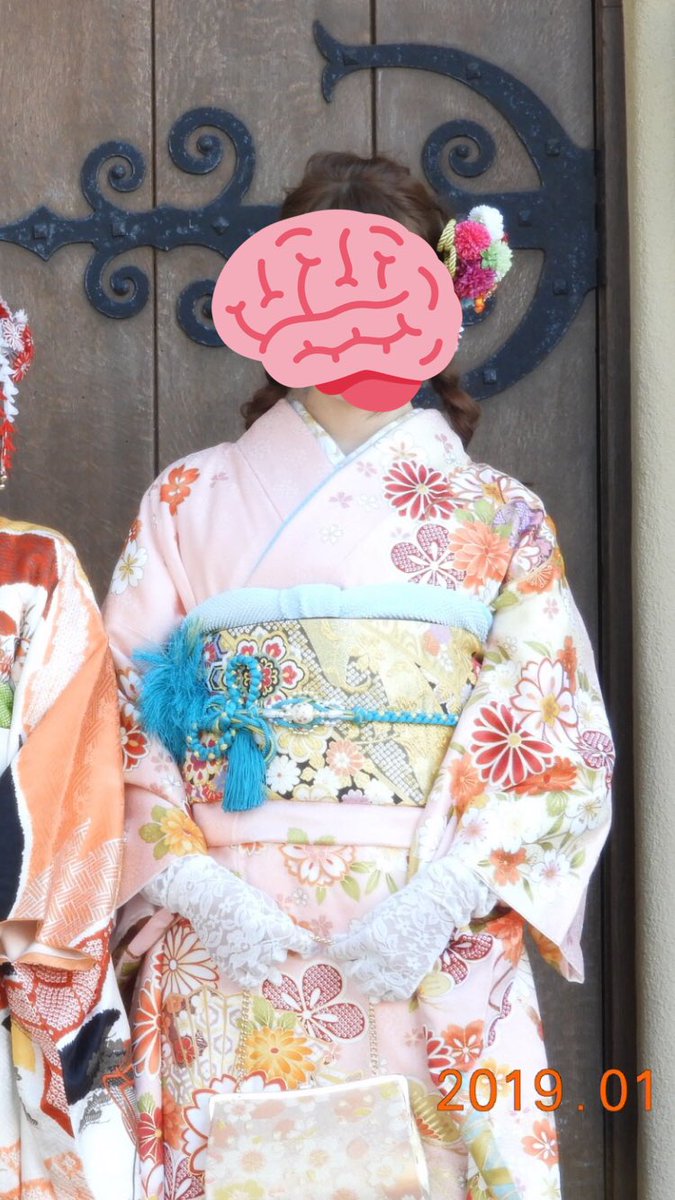 成人してきたよ₍ᐢ. ̫ .ᐢ₎ 二次会どれすはベッツィジョンソンのきらきらおきゃわにしました💒💕